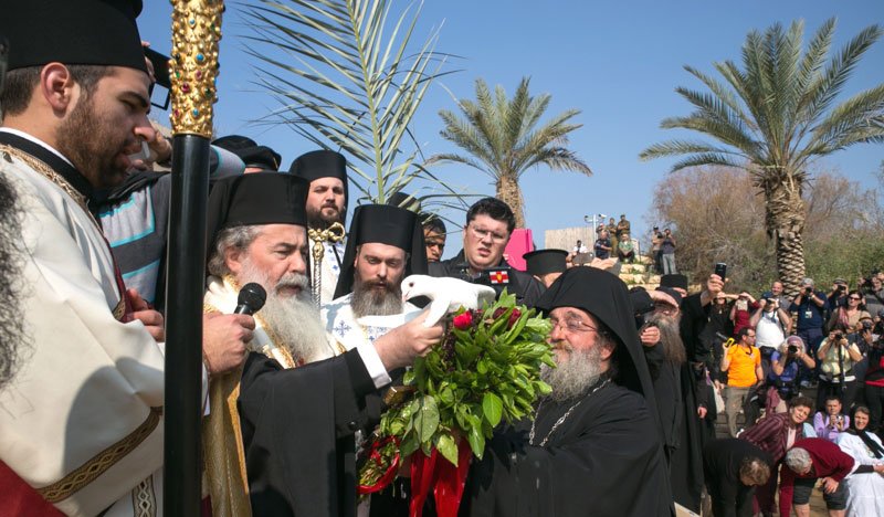 Ajunul Bobotezei pe malul Iordanului 74378