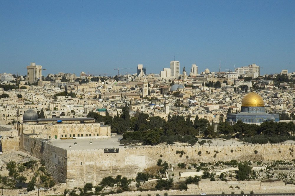 Terorism şi crimă răstălmăcind valorile lui Dumnezeu 74344