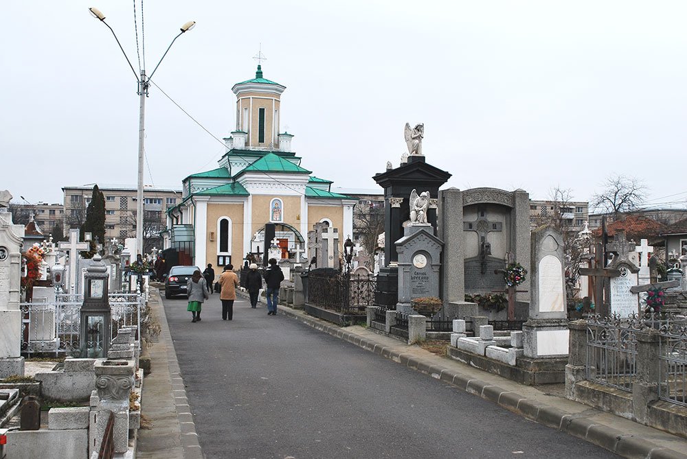 PS Nicodim va sluji duminică la Biserica „Sfântul Dumitru“ 74307