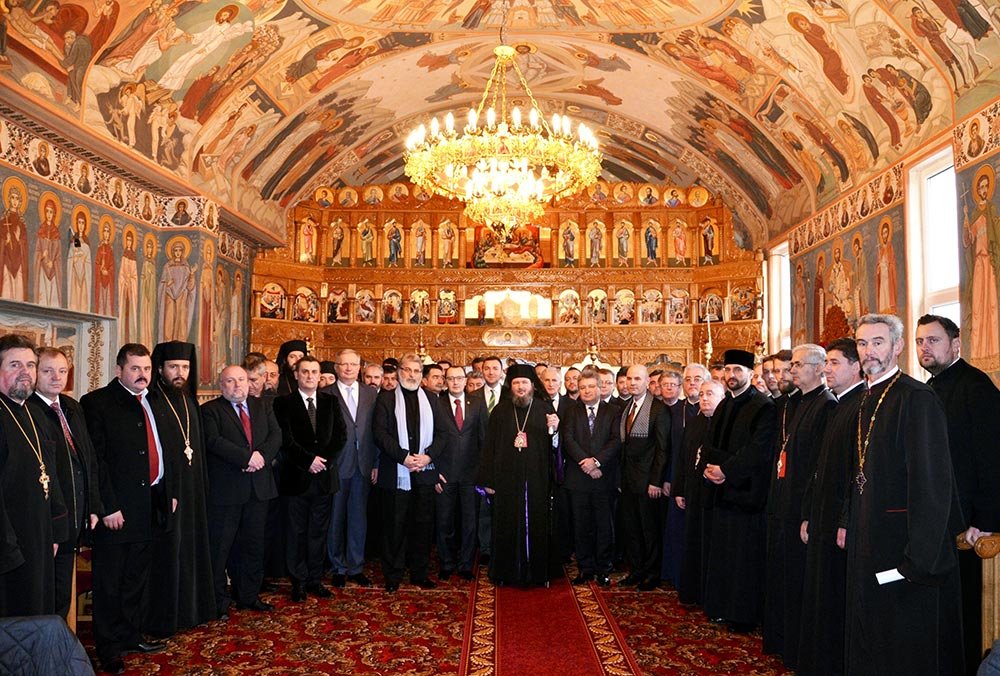 Momente de bilanţ şi noi proiecte în Episcopia Oradiei 74265