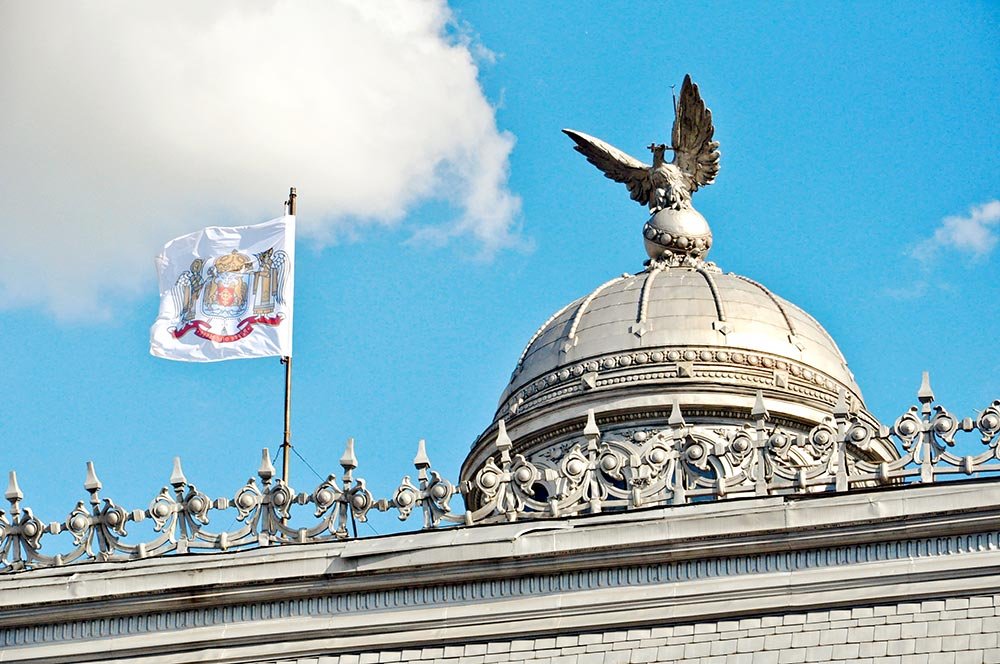 Curtea Constituţională recunoaşte importanţa orei de religie şi implicit încurajează participarea elevilor la aceasta 74251