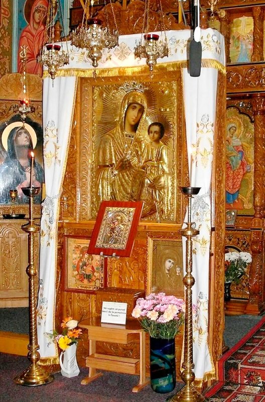 O poveste ca de roman 74255