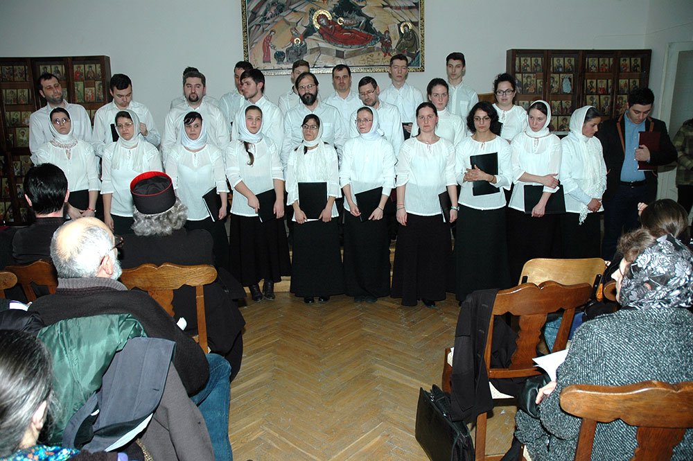 Seară catehetică dedicată Sfintei Spovedanii, la Botoşani 74043