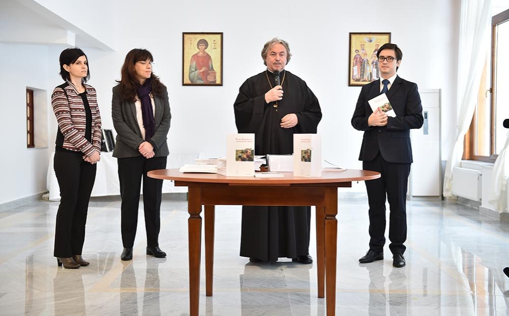 A fost lansată cartea „Florin Zamfirescu - făcătorul de gazete“ 74016