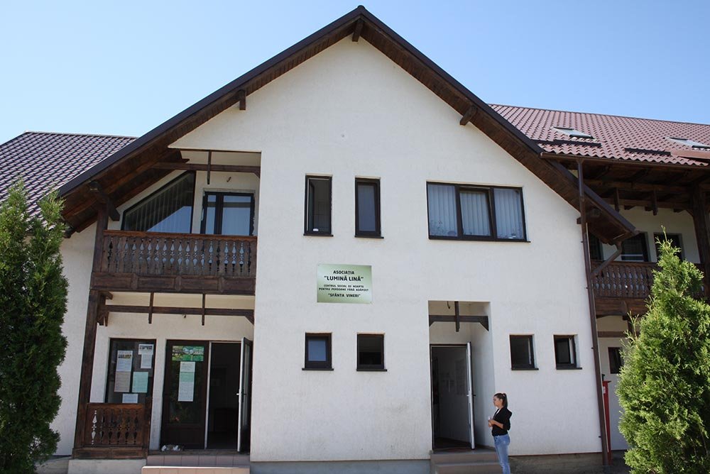 Centrul de noapte din Suceava, sprijin pentru oamenii străzii 73991