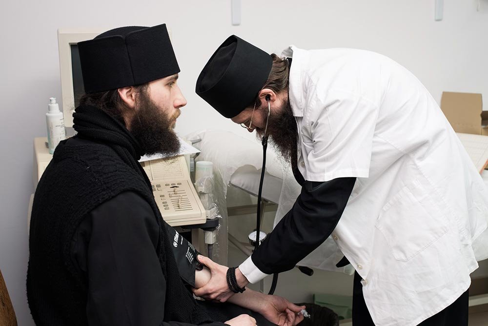 Alături de cei suferinzi 73983