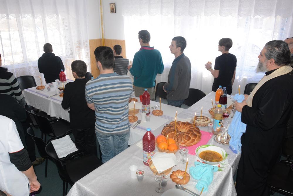 Misiune social-filantropică în dealul Galata 73940