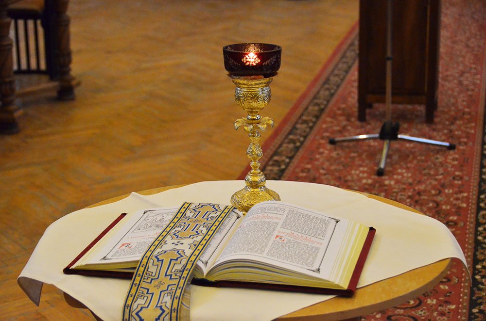 „Să-i facem loc Cuvântului scripturistic în vieţile noastre, spre legiuită împlinire“ 73891