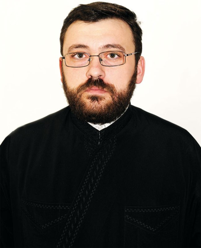 Moşii şi strămoşii noştri 73963