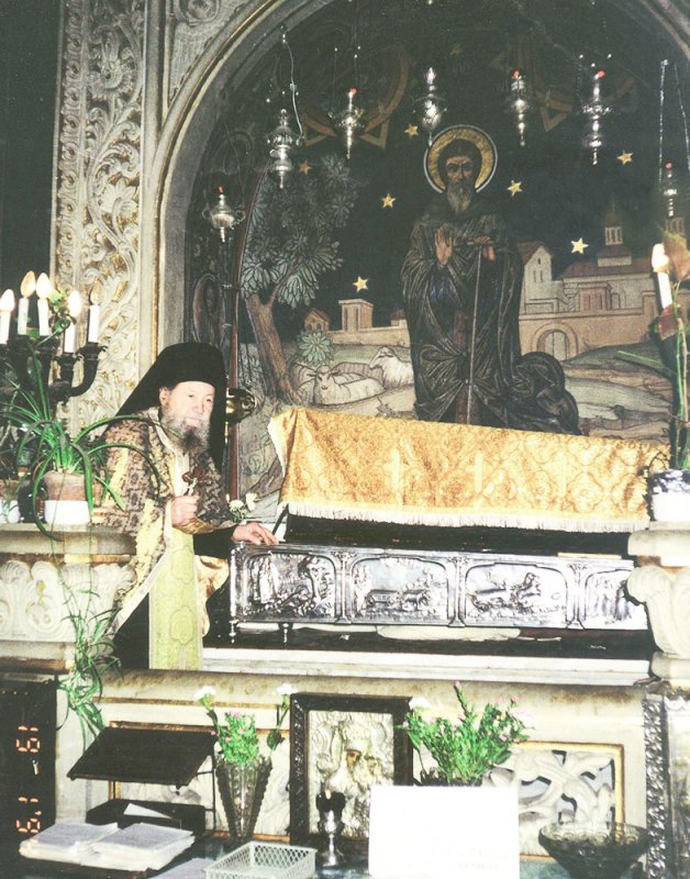 Ieromonahul Petroniu Lipă, o viaţă aleasă în Hristos 73793