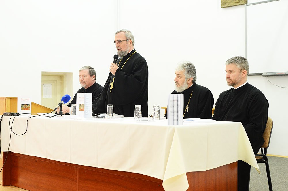 Încă un volum în seria Lumina 73785