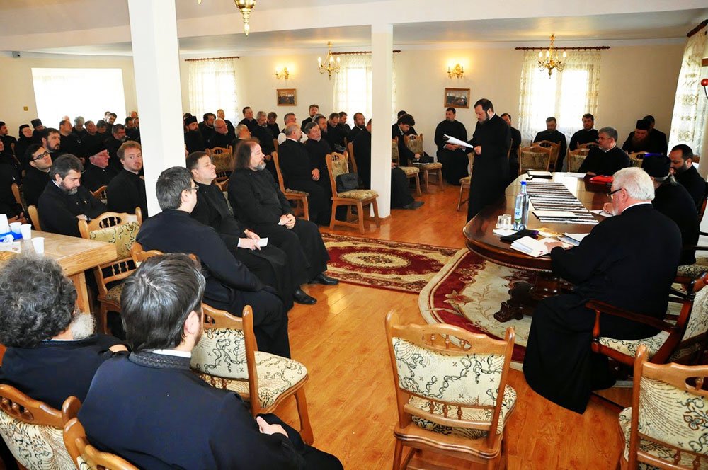 Întrunire administrativă la Protopopiatul Câmpulung Moldovenesc 73752