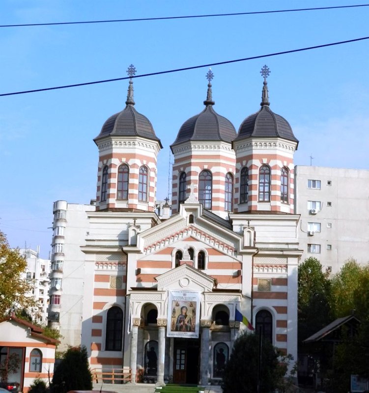 Târg caritabil în Parohia Dobroteasa din Capitală 73743