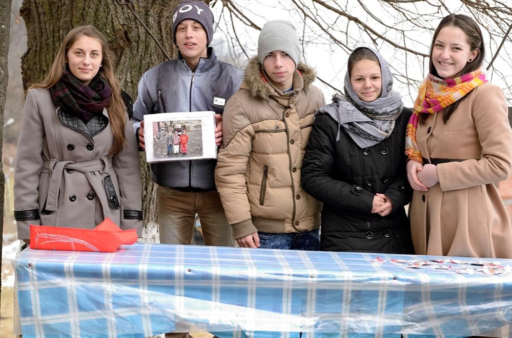 Acţiune filantropică a tinerilor din Parohia Băiţa, Protopopiatul Gherla 73708