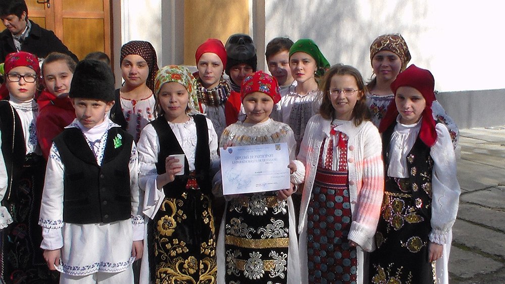 Prin cultură şi tradiţie spre duhovnicie 73654