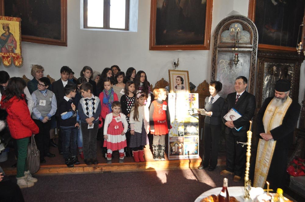 „Nivelul de cultură te obligă să ai cunoştinţe religioase“ 73597