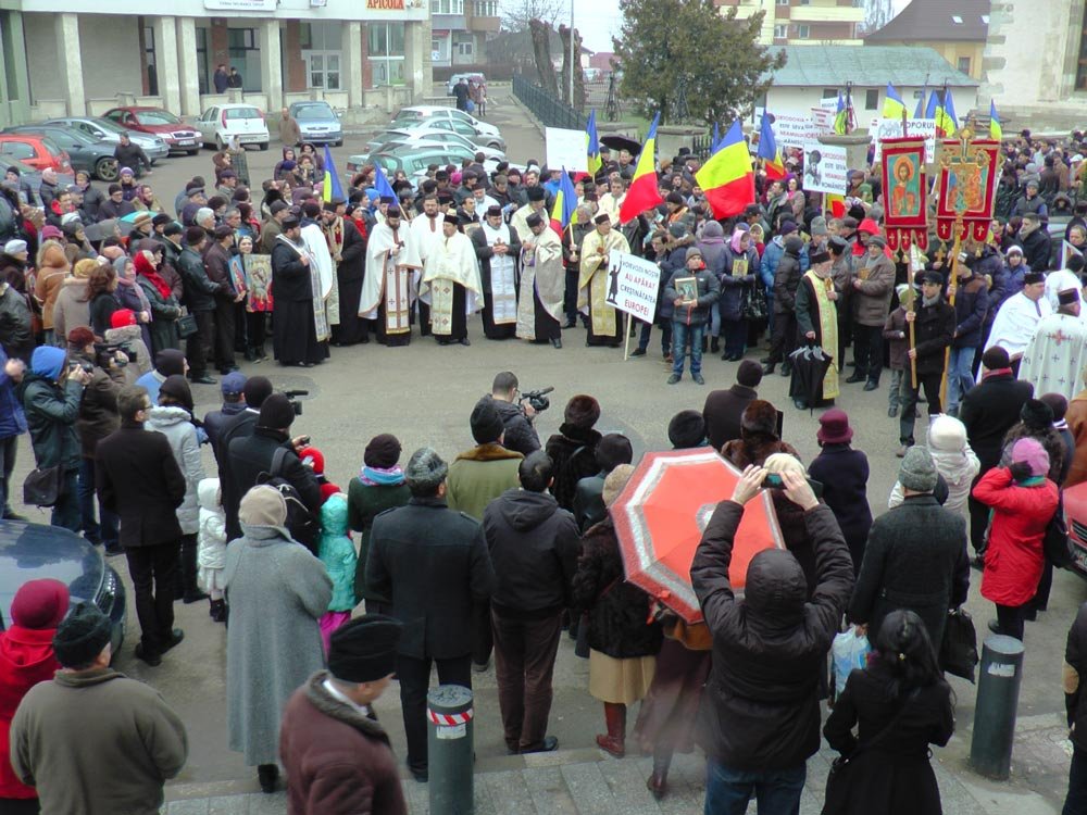 „Religia în şcoală, prioritate naţională“ 73521