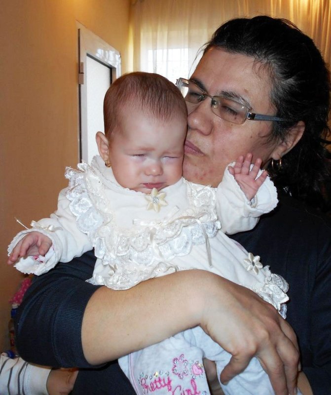 Are doar 7 luni şi nu a văzut niciodată soarele 73504