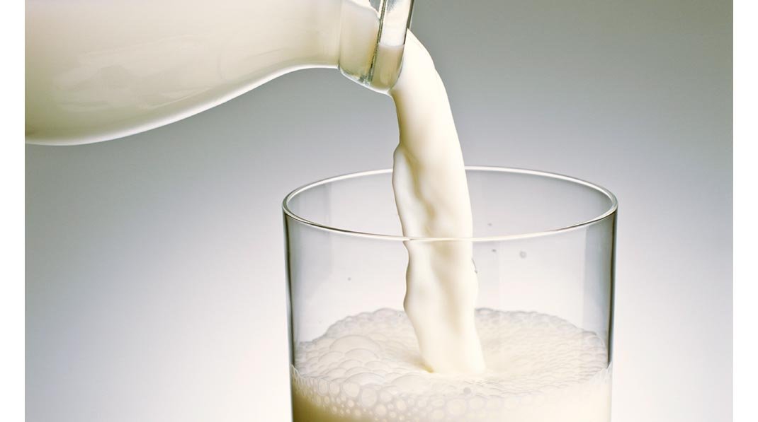 Patronatele cer reducerea TVA pentru lapte 73427