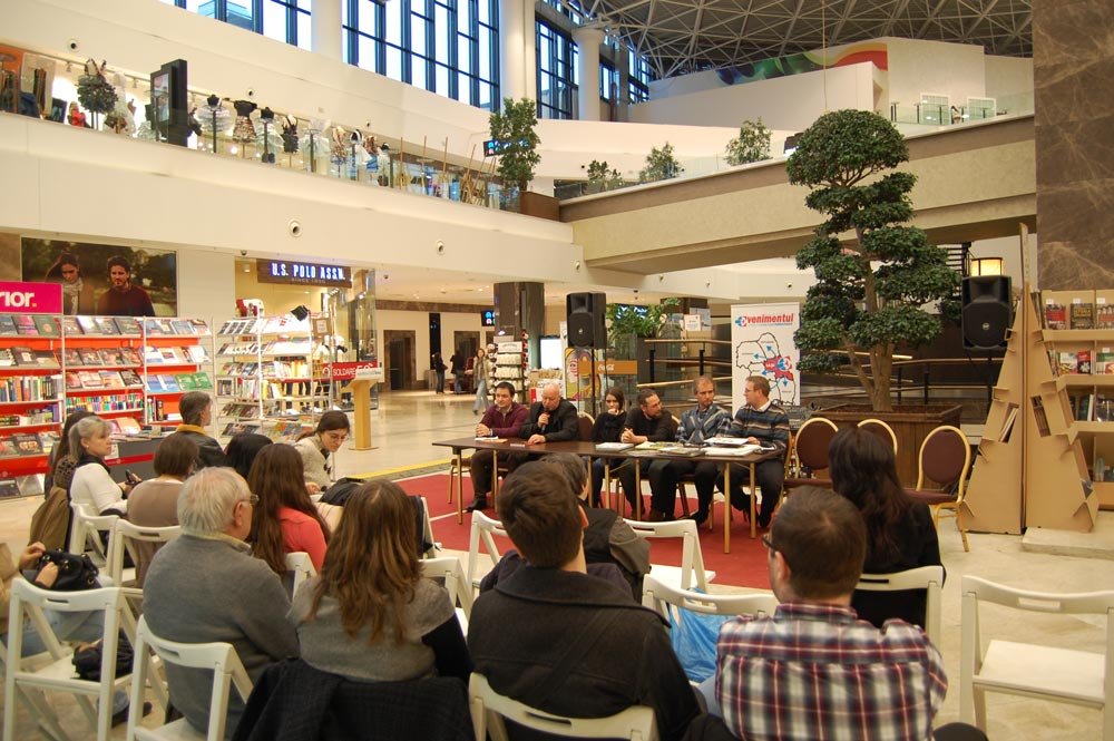 Dezbatere la LIBREX cu tema „Cartea românească pentru copii. Autori şi ilustratori“ 73297