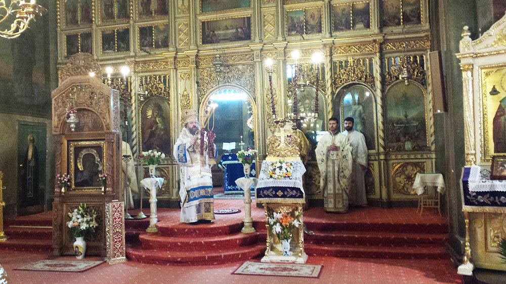 Slujire arhierească la Mănăstirea Ghighiu 73263