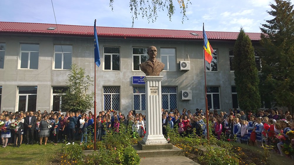 Cabinetele de religie în şcoli sunt o excepţie, iar nu o regulă 73194