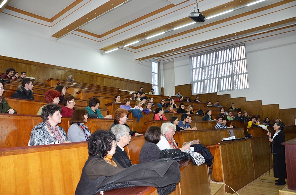 Dezbateri despre problemele familiei azi 73185