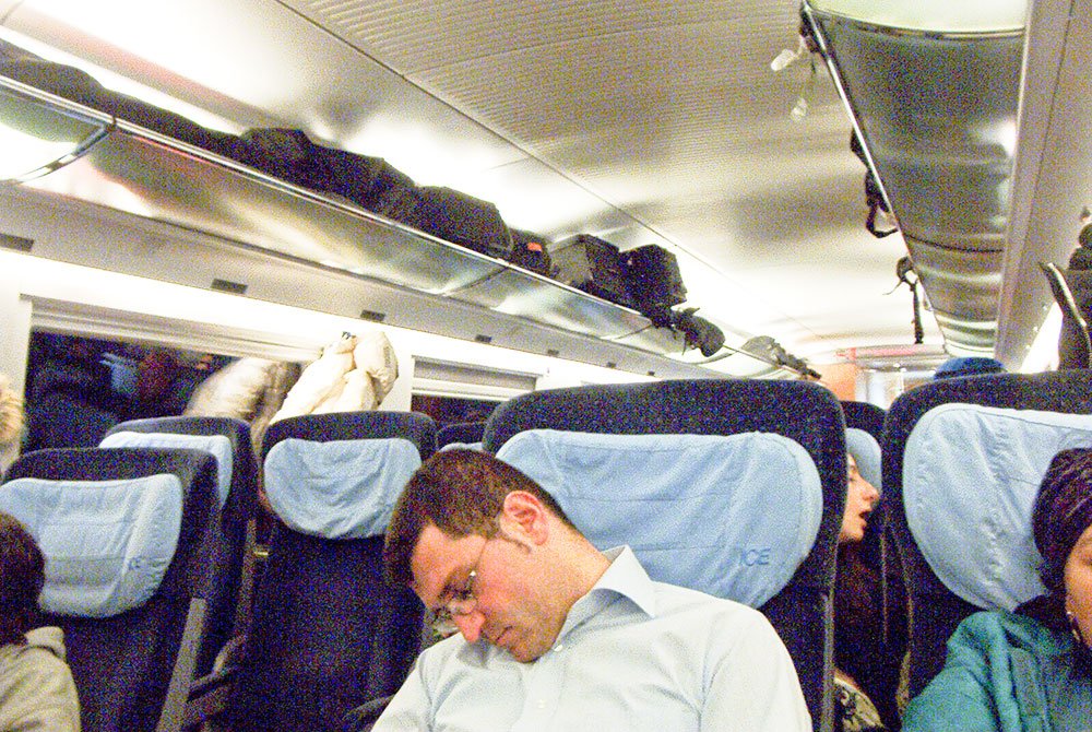 Sforăitul şi oboseala diurnă ascund probleme respiratorii 73197