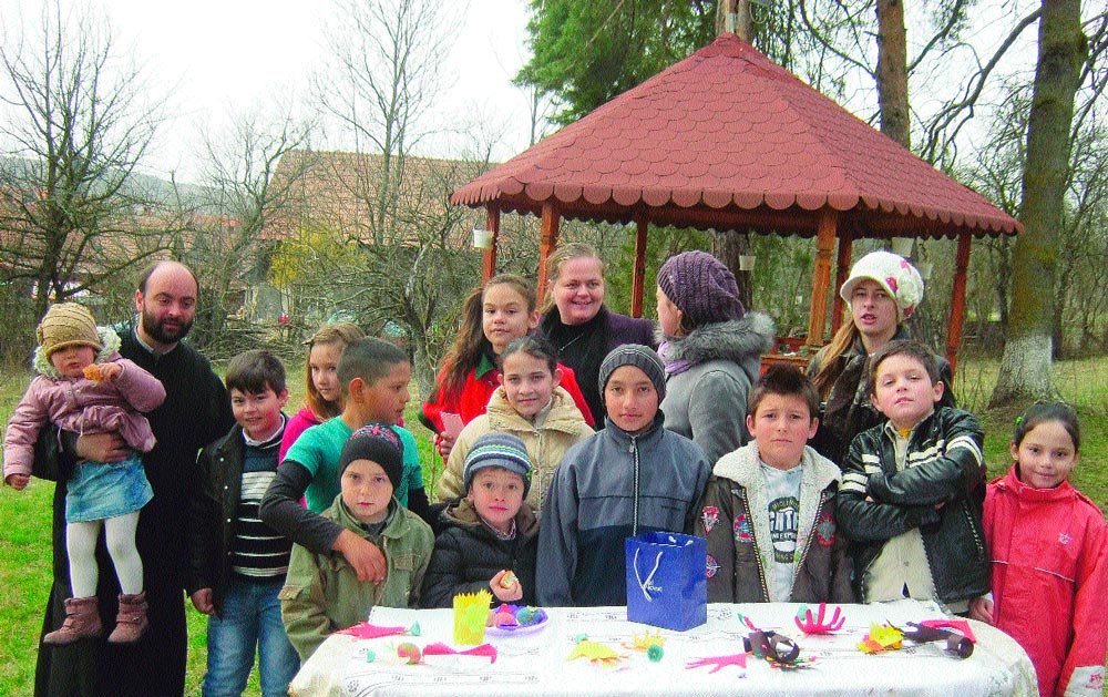 Activitate caritabilă la Păniceni, Huedin 73115