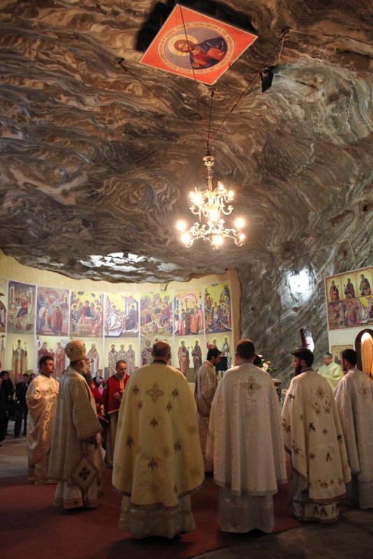 Spectacol liric la Salina Ocnele Mari 73091