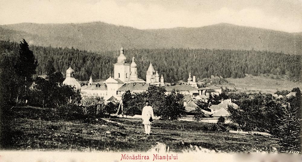 Arhimandritul Melchisedec Dumitriu şi genul epistolar 73073