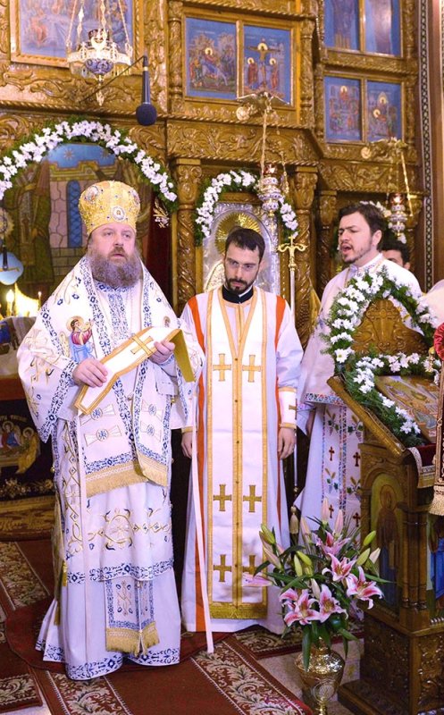 Hramul Bisericii „Buna Vestire“-Giuleşti 73069