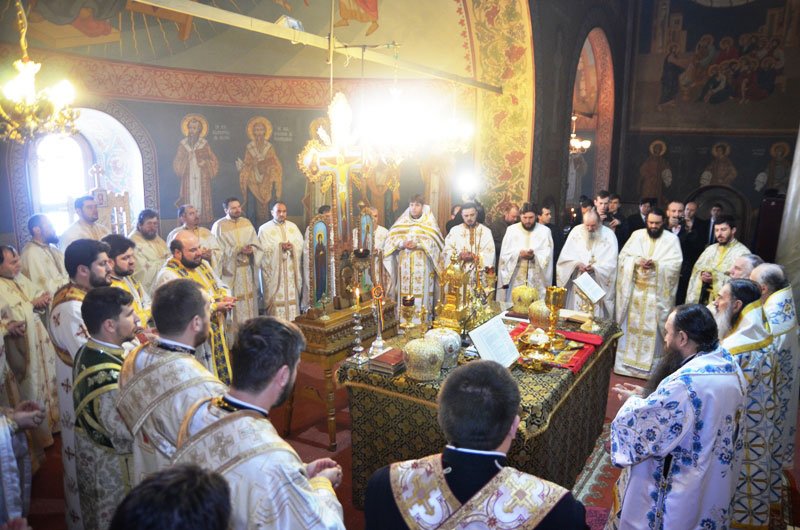 Episcopia Tulcii în zi de sărbătoare 73045