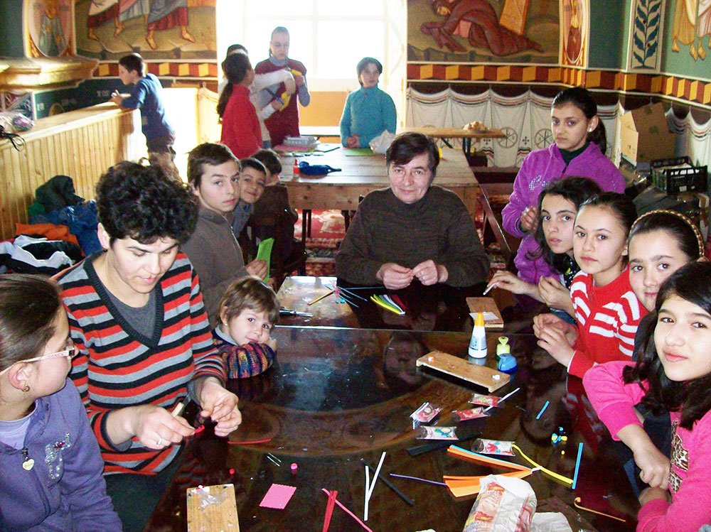 Proiectul filantropic al elevilor din Părău, Braşov 72942