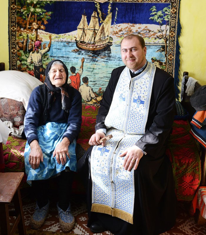 Familia de acasă şi de la biserică 72889