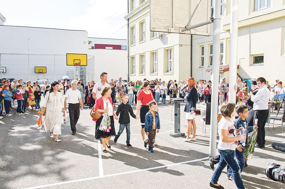 O lecţie de mărturisire a poporului unit prin libertatea credinţei şi a jertfei 72876