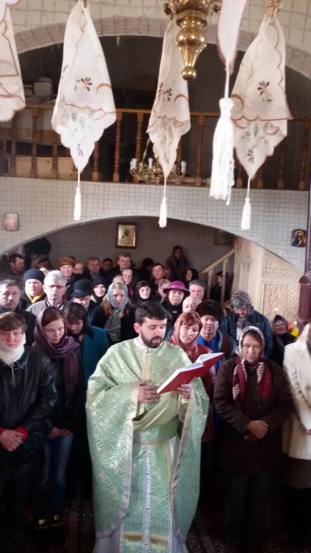 În Parohia Chişcăreni, dragostea este bucuria de a face altora bucurii 72808