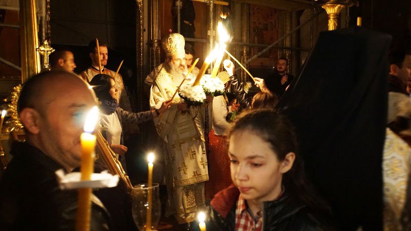 Bucurie, viaţă şi Liturghie la Catedrala Mitropolitană din Iaşi 72691