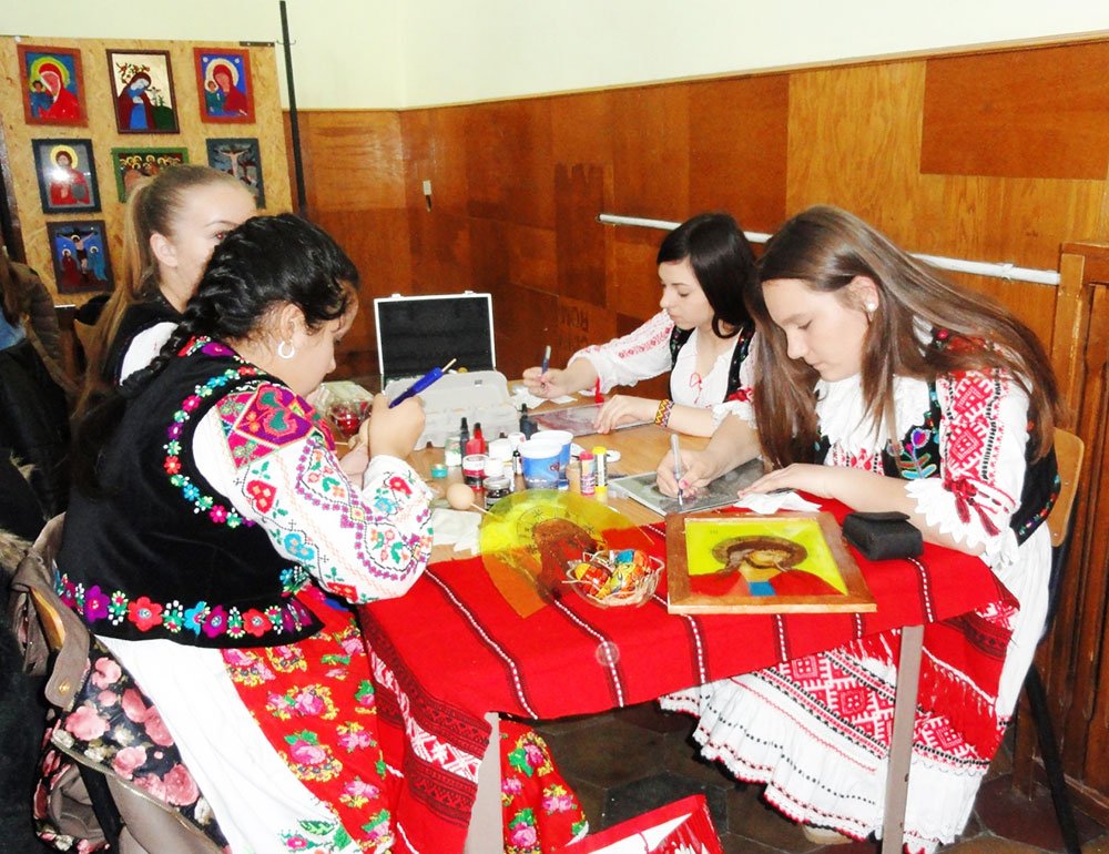 Concursul „Patimile şi Învierea Domnului“ 72651