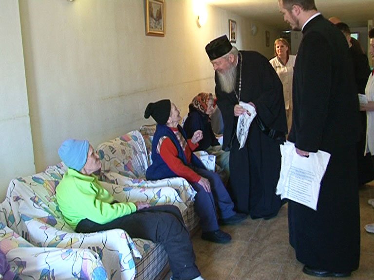 Fapte de filantropie ale clujenilor şi bistriţenilor 72649