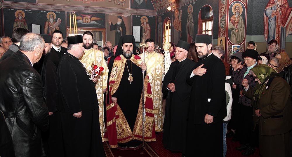 Hramul Parohiei „Sfântul Toma“ din Râmnicu Sărat 72599