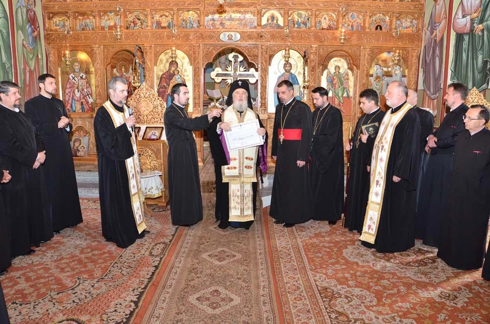 Un nou protoiereu la Protopopiatul Târgovişte Sud 72571