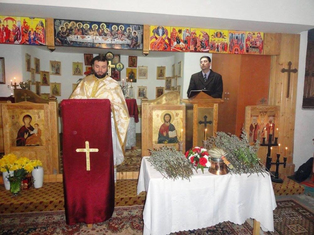 Hramul parohiei deficienţilor de auz şi vorbire din Cluj-Napoca 72503