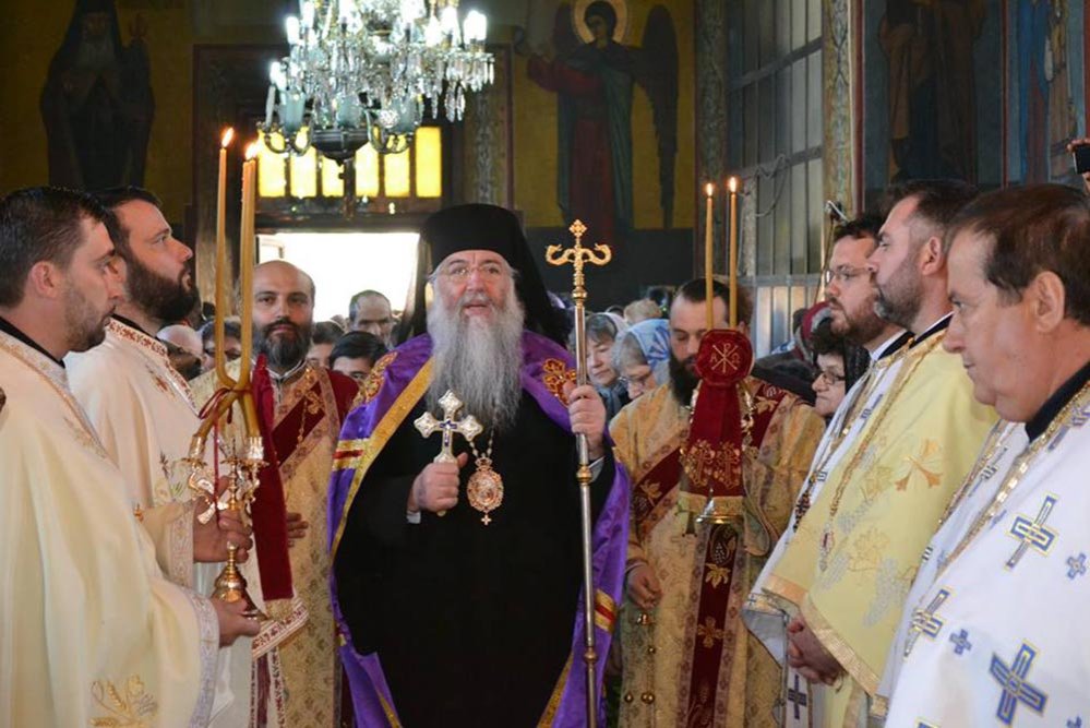 Biserica „Sfântul Gheorghe“ - Vechi din Turnu Severin şi-a serbat hramul 72480