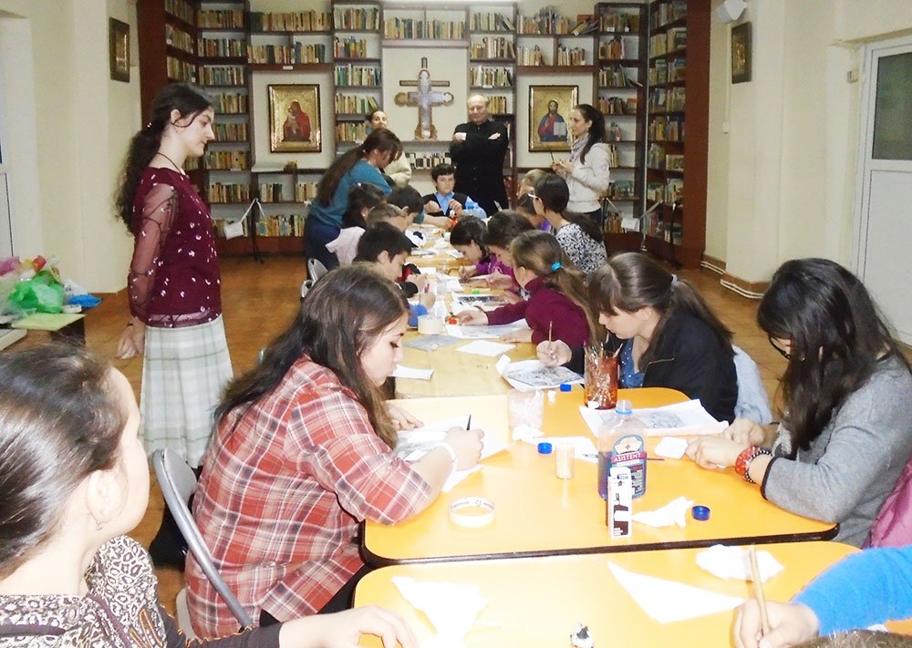 Copiii filantropi din parohia clujeană „Naşterea Domnului“ 72455