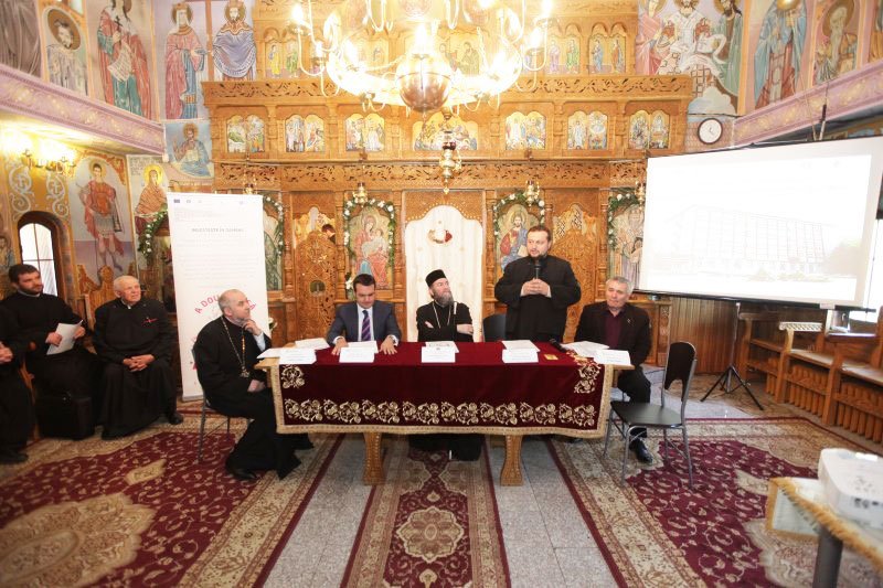 Proiect de susţinere a educaţiei, lansat la Baia Mare 72454