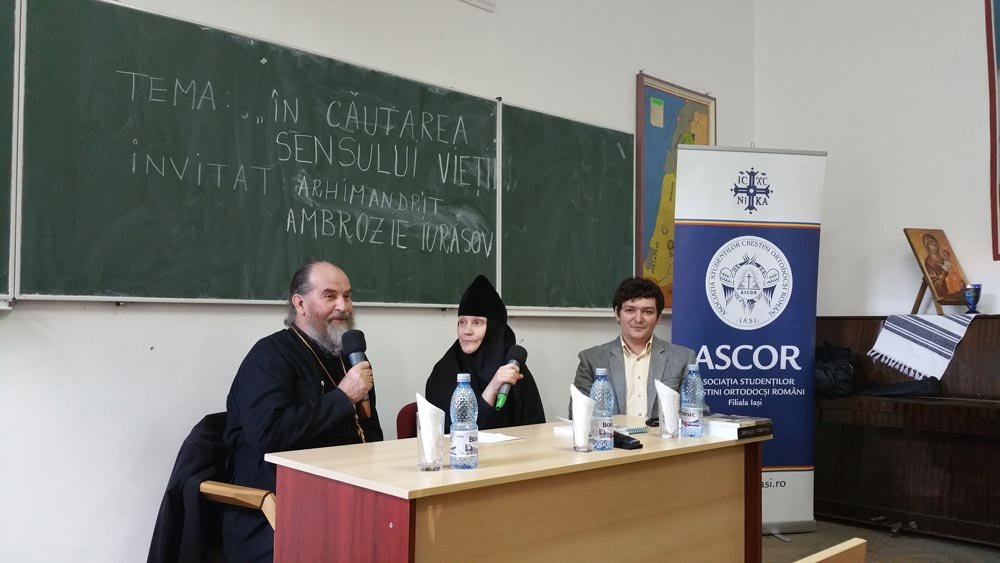 „În căutarea sensului vieţii“ - o seară memorabilă, cu sfaturi de suflet 72345