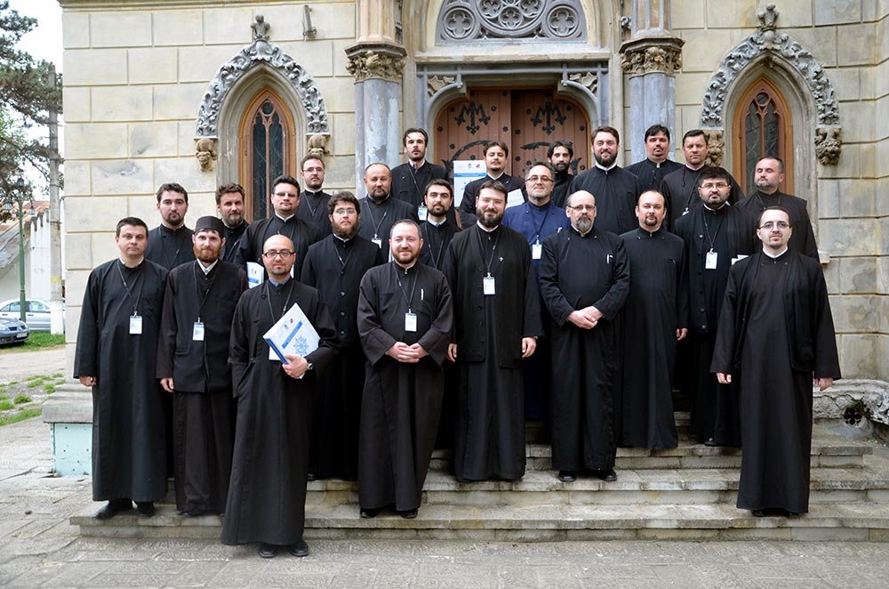 Au debutat cursurile pentru obţinerea gradelor profesionale de definitivat şi grad II în preoţie 72320