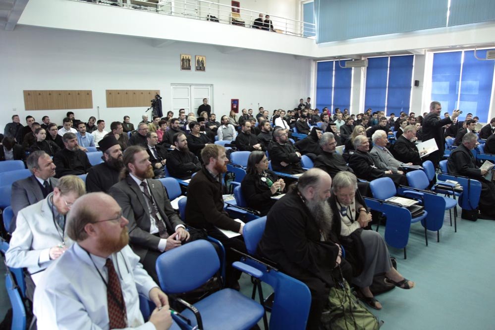 Simpozion Internaţional la Alba Iulia 72325