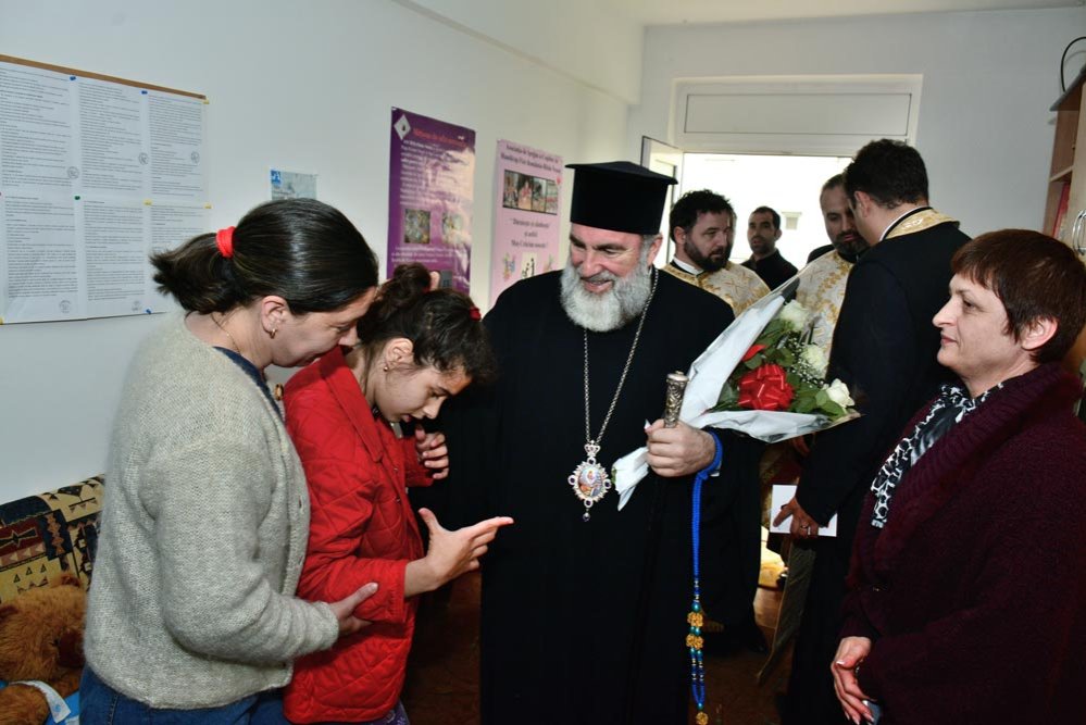 Slujbă de binecuvântare la ASCHF Roman 72323